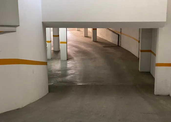 Superbe Proche De La *